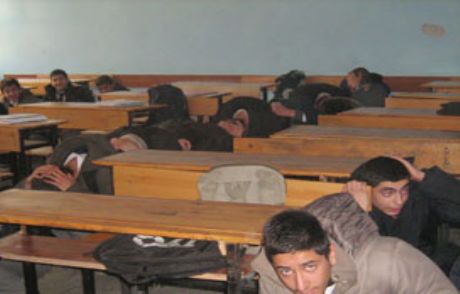 Van Ve Erciş'te Yarıyıl Tatili Yok