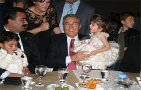 Baykal, Sünnet Düğününe Katıldı