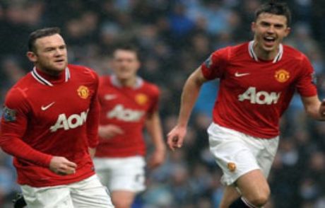 Manchester United Liverpool'la Eşleşti