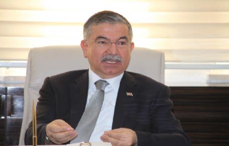 Yılmaz, Uludere Görüntülerinde Göremedi