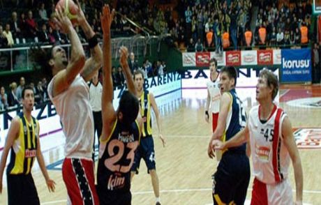 Fenerbahçe Ülker Bandırma'da Kızardı