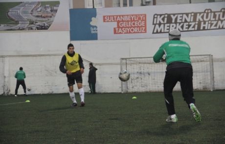 Sultanbeyli Belediyespor'un Zirve İnadı