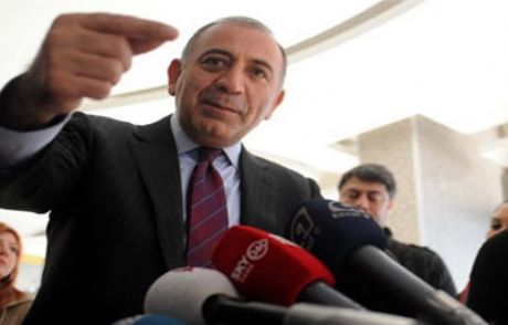 Tekin: Yarın Başbakan Ölse Ne Olacak?