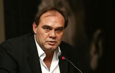 Demirören'den Şartlı Adaylık!
