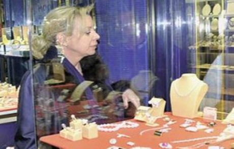 İsviçre'de Çalındı, Kapalıçarşı'da Bulundu