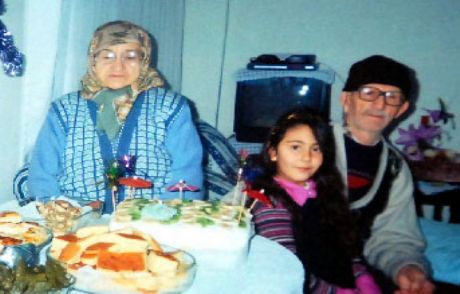 60 Yıllık Evli Çift Bir Yastıkta Öldü