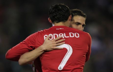 Ronaldo Real Madrid'i Uçurdu