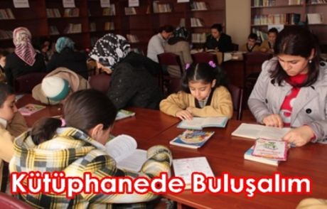 Kütüphanede Buluşuyorlar