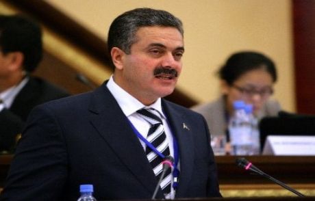 Akp'li İpek'ten Yumruk İddiasına Yanıt