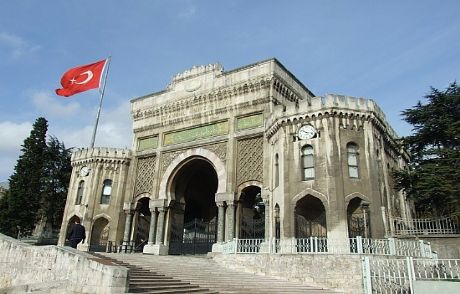 İü'den 'sessiz Çığlık' Resim Sergisi!