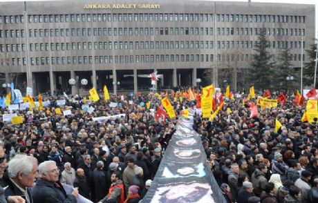 İnsanlık Zamana Yenildi
