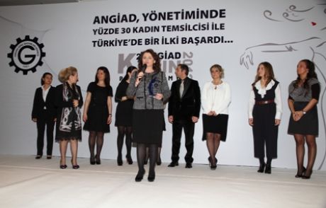 Sema Güral Sürmeli'ye Ödül