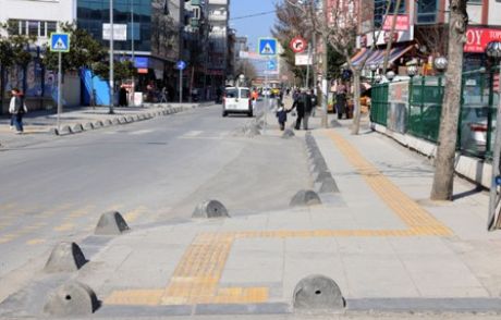 Kaldırımlar Engelliler İçin Düzenleniyor!