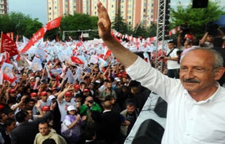 Chp Grup Toplantısını Meydanda Yapacak