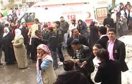 Muş'ta Deprem Paniği
