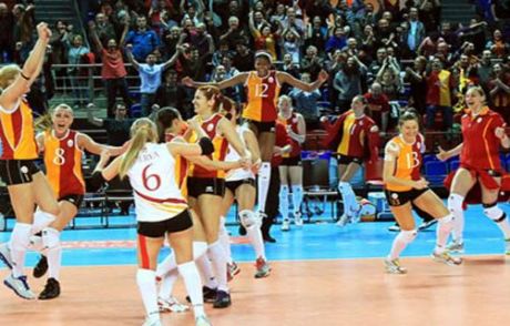 Gs Kupanın Ucundan Tuttu!