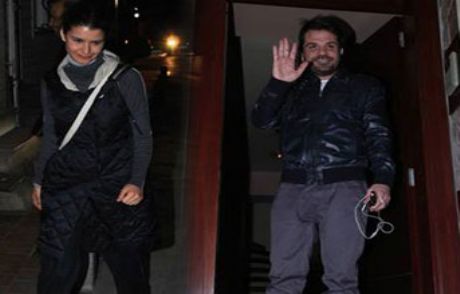 Beren Saat Hamile!