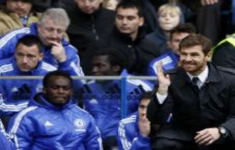 Chelsea, Villas-boas'ın İşine Son Verdi