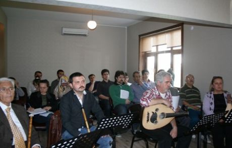 Türk Musikisi Topluluğu'na Büyük İlgi