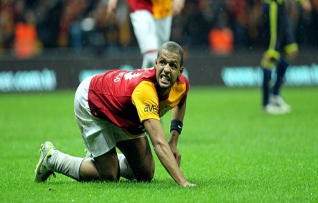 Felipe Melo'da Büyük Tehlike!
