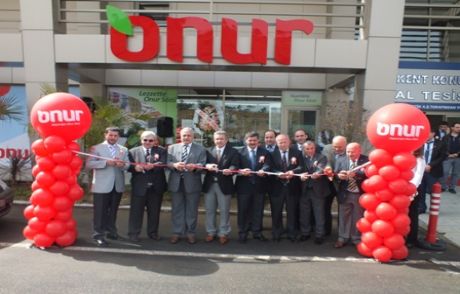 Onur Market Finanskent'te Mağaza Açtı