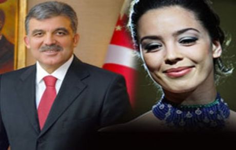 Gül'den Azra Akın'a Büyük Jest