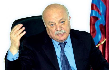 Şener: Emre Beni Dövmeye Kalktı