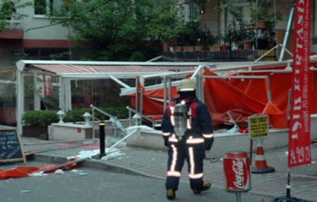 Kadıköy'de Korkutan Patlama