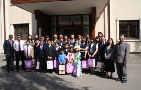 Kazakistan Almatı'da Kutlamalar Başladı
