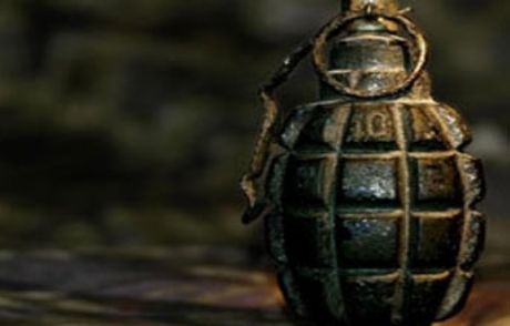 Terör Örgütü Üç Okula Bomba Attı