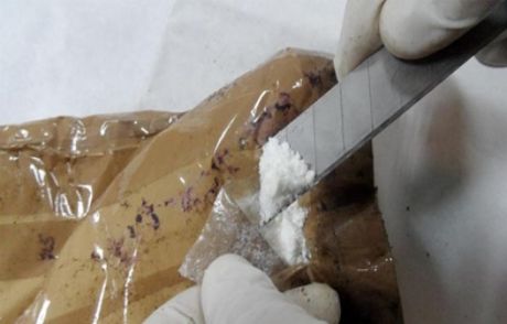 Siirt'te 2 Kilo 80 Gram Eroin Ele Geçirildi