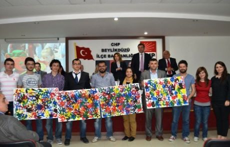 Çağdaş Bir Türkiye!