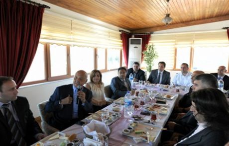 Basın Danışmanları Birand'ı Ağırladı