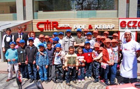 23 Nisan Coşkusu Çıtır Usta'da!