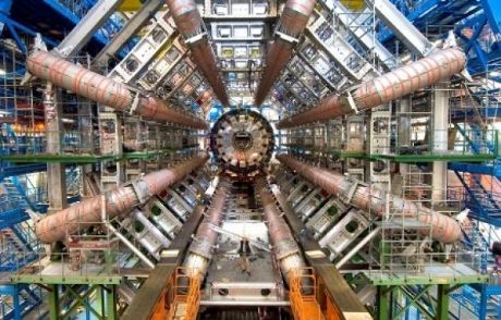 Yeni Bir Atomaltı Parçacık Bulundu
