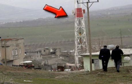Köy Meydanından Petrol Çıktı