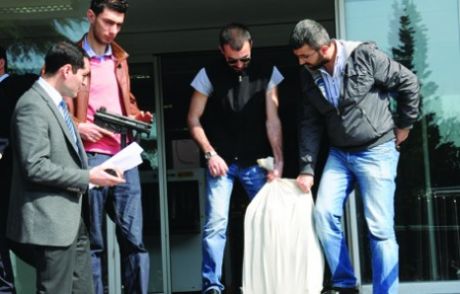 2.5 Milyon Dolarla Yakalandı