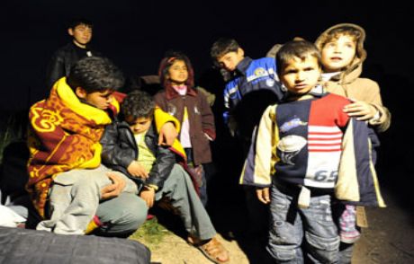 2 Bin 700 Suriyeli Daha Türkiye'ye Sığındı