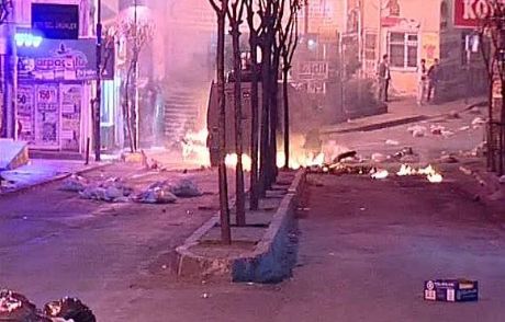 Okmeydanı Savaş Alanına Döndü