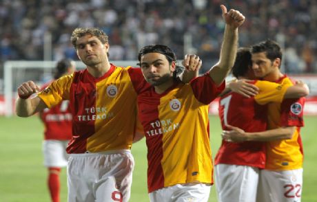 Aslan, 4. Viteste Süper Final'e!