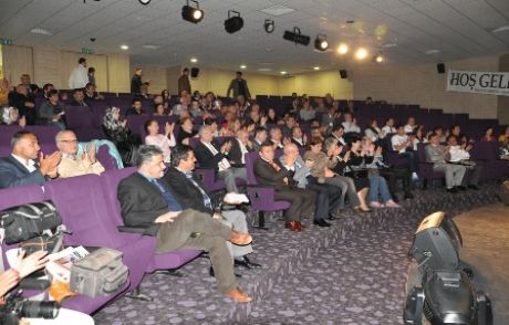 Usta Şairler Unutulmayan Şiirleriyle Anıldı