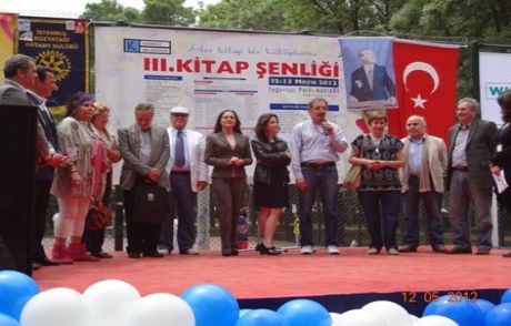 Yoğurtçu Parkı, Kitap Şenliğiyle Renkleniyor