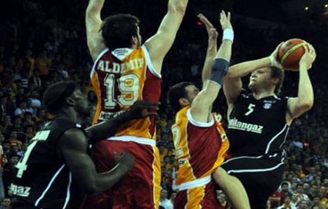 Nefes Kesen Derbi Galatasaray'ın