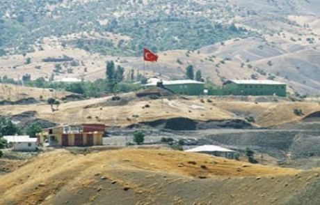 Pkk Sınır Karakoluna Saldırdı