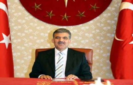 Cumhurbaşkanı Gül'den 4 Kanuna Onay