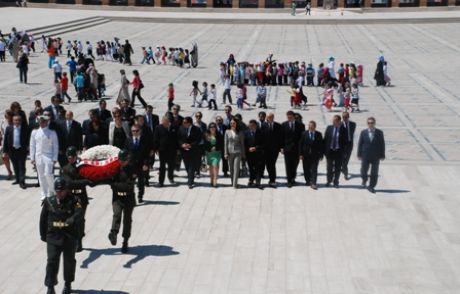 Tügik Anıtkabir'i Ziyaret Etti