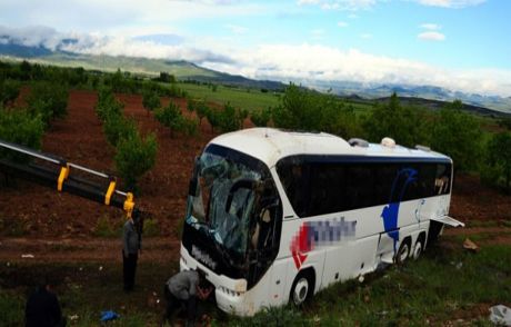 Trafikte Kanlı Cumartesi: 5 Ölü, 32 Yaralı