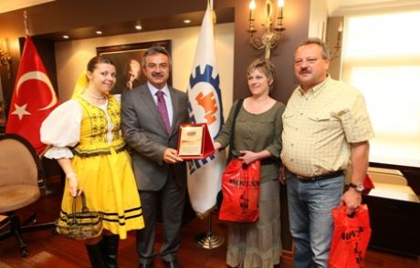 Köşker'in Makamında Kültürler Buluşması!