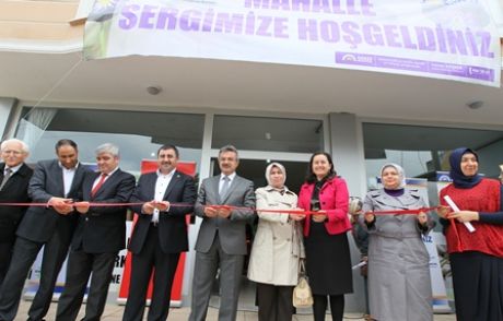 Gesmek Hünerli Büyük Bir Aile
