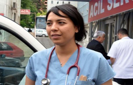 Kızına Rapor Vermeyince!